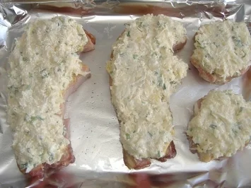 Kasselerrücken mit Sauerkrautkruste,Kürbisbutter und Kartoffelpürree - Rezept