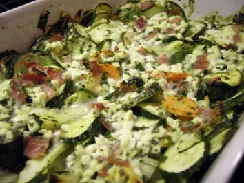 Schlanker Zucchiniauflauf mit Cottage Cheese - Rezept