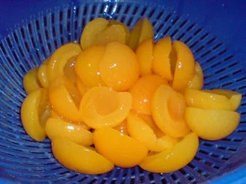 Gefüllte Aprikosen-Torte - Rezept - Bild Nr. 4