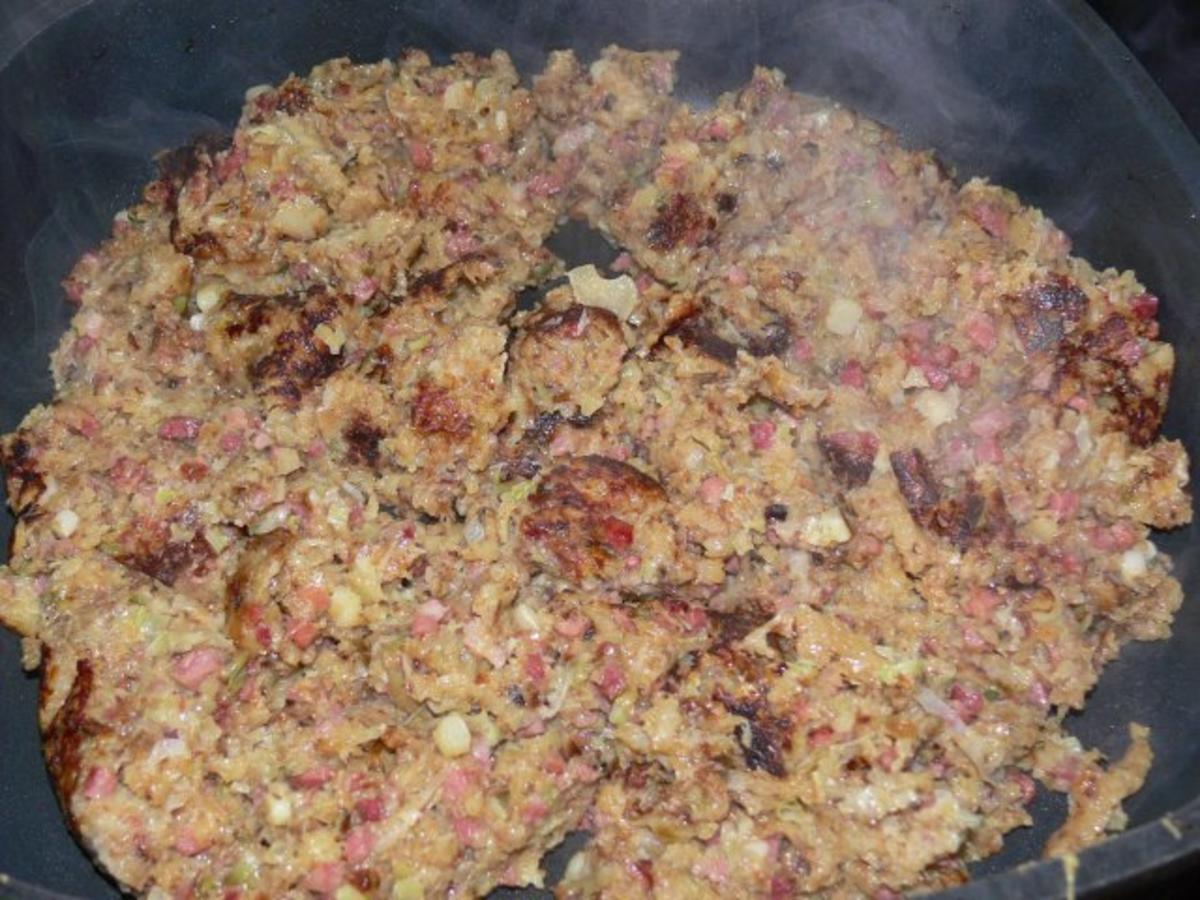 Bilder für Dibbelabbes mit Kartoffeln und Zwiebeln - Rezept