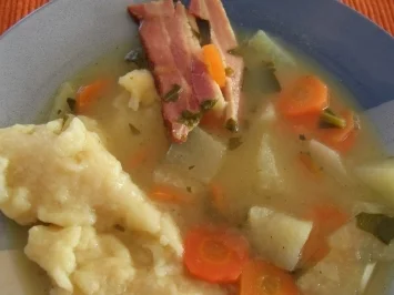 Rezept: Kohlrabi-Möhren Gemüse mit Mehl-Spatzen Kohlrabi-Möhren Gemüse mit Mehl-Spatzen - Rezept