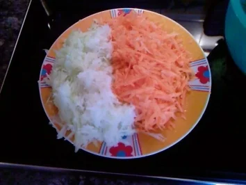 Rezept: Kohlrabi-Möhren-Salat Bild Nr. 2 Kohlrabi-Möhren-Salat - Rezept - Bild Nr. 2