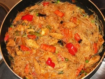 Rezept: Asiatisch: Glasnudelpfanne Asiatisch: Glasnudelpfanne - Rezept