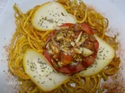 Tomate mit Mozarella-Tomaten-Füllung im Kartoffelnest (Spiralschneider-Rezept) - Rezept