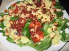 Feldsalat mit warmen Kartoffeldressing und Speckwürfeln - Rezept
