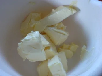 Rezept: Sandkuchen mit Mandarinen Bild Nr. 5 Sandkuchen mit Mandarinen - Rezept - Bild Nr. 5