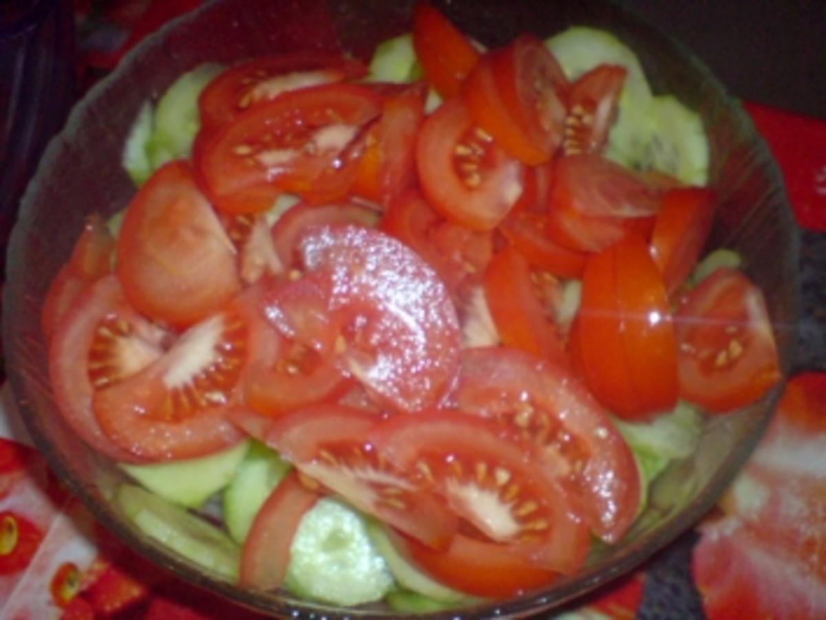 Tomaten-Gurken-Salat - Rezept - Bild Nr. 5