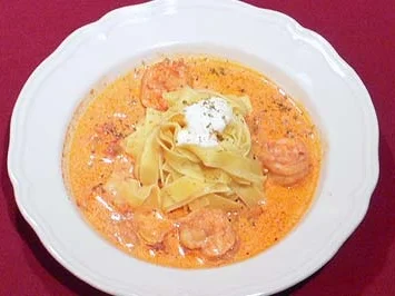 Rezept: Bandnudeln mit Meeresfrüchten (Fudeua de Marisco) Bandnudeln mit Meeresfrüchten (Fudeua de Marisco) - Rezept