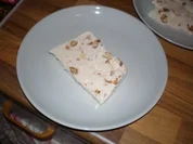 Rezept: Eis mit gebrannten Mandeln Eis mit gebrannten Mandeln - Rezept