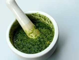 Rucola Balsamico Pesto - Rezept