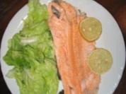 Lachsforelle auf grünem Salat - Rezept