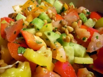 Salate: Knackiger Linsensalat mit Joghurt - Rezept