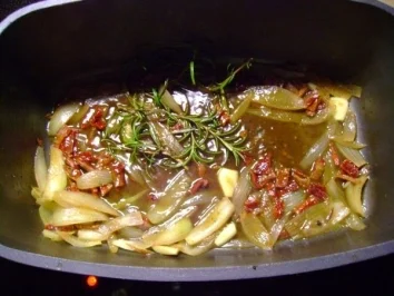 Geflügel: Mediterrane Putenkeule mit Feigensenf in Rosmarinsahne - Rezept - Bild Nr. 3