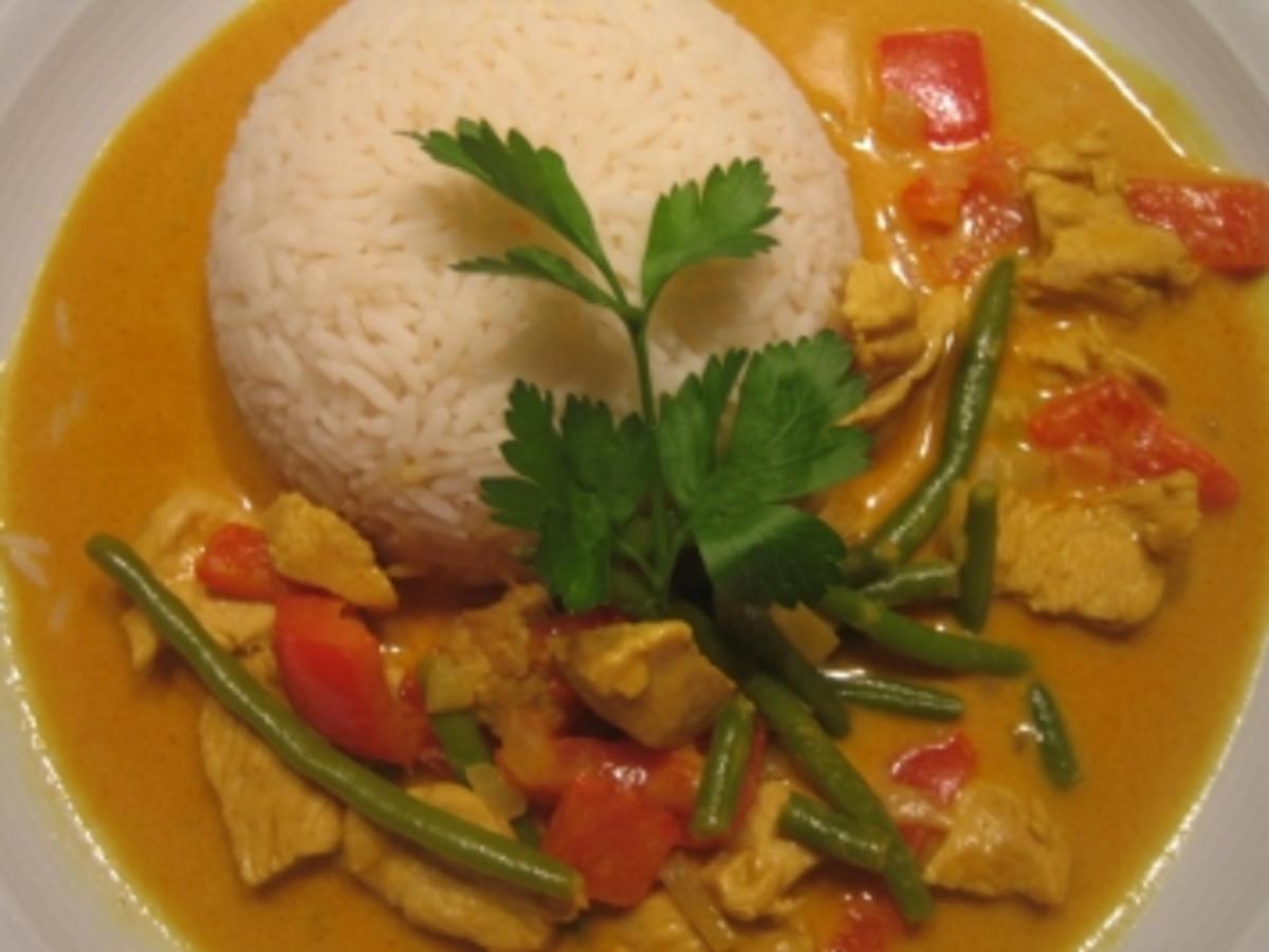 Curry Hähnchen Mit Bohnen Paprika Und Reis Rezept Kochbar De