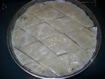 Rezept: Baklava mit Haselnuss (genaue Beschreibung mit Bild) Baklava mit Haselnuss (genaue Beschreibung mit Bild) - Rezept