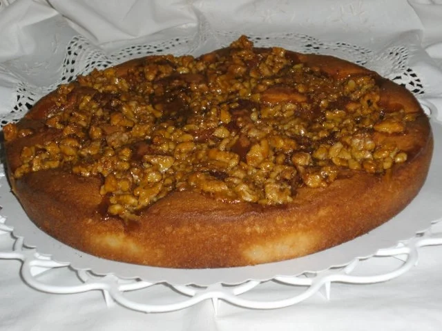 Apfelkuchen mit Calvados-Nusskrokant - Rezept