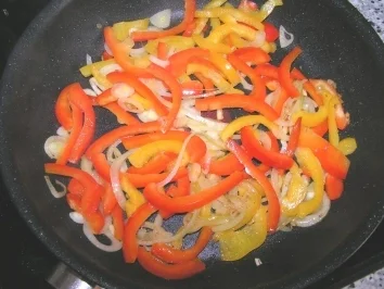 Geröstete Leber mit Paprikanudeln - Rezept