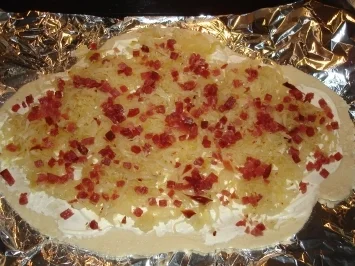 Rezept: Grundrezept Flammkuchen Grundrezept Flammkuchen - Rezept