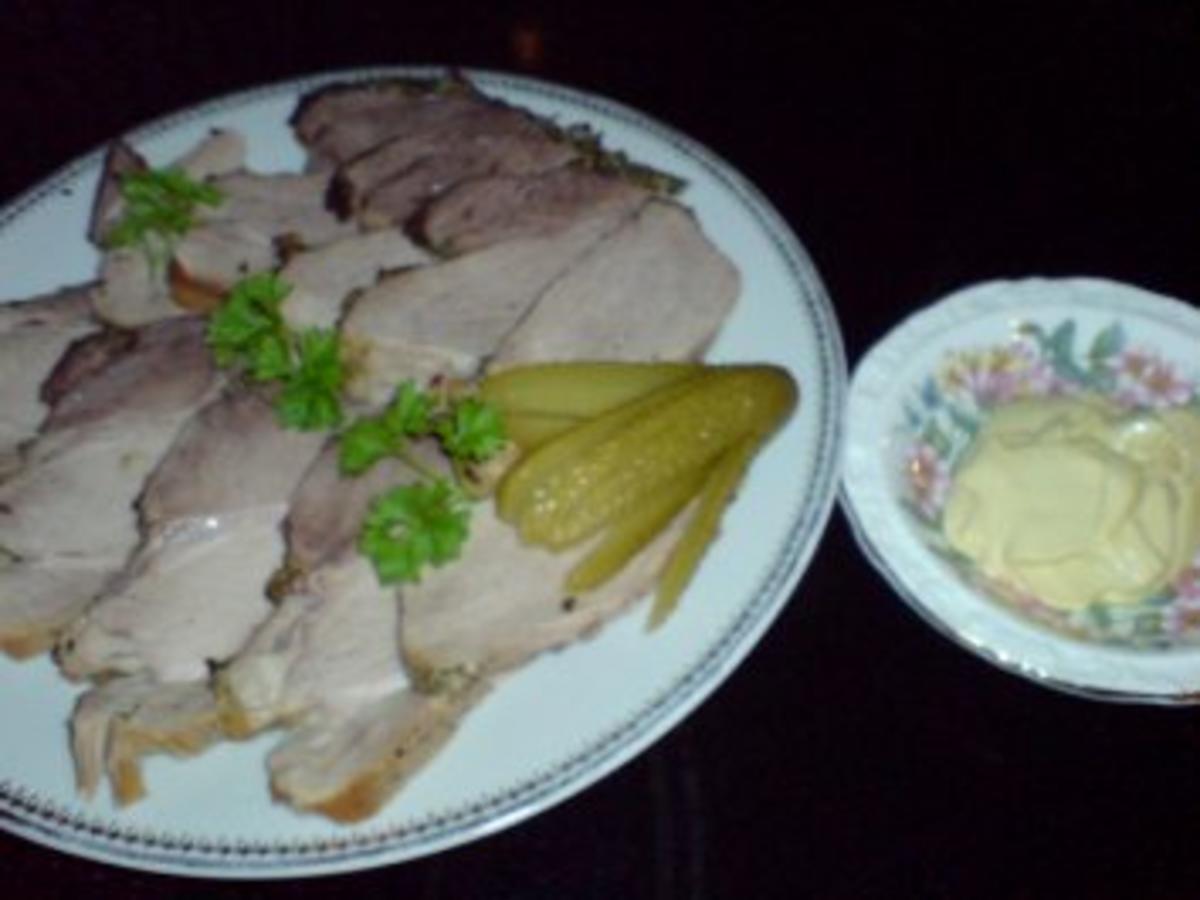 Kalter Schweinebraten mit Senfsauce - Rezept - kochbar.de