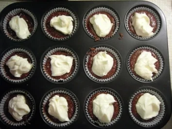 Muffins: Brownie-Cheesecake-Muffins - Rezept - Bild Nr. 8