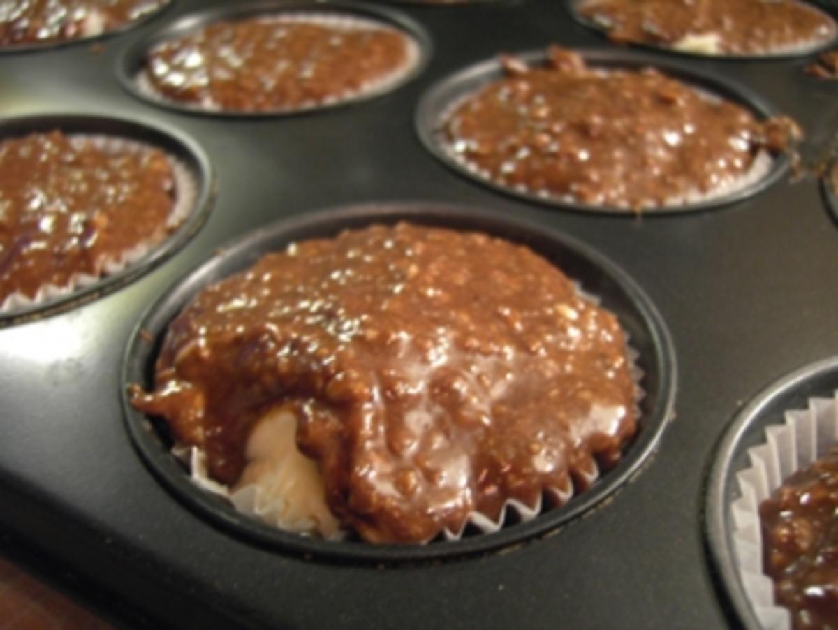 Muffins: Brownie-Cheesecake-Muffins - Rezept - Bild Nr. 5