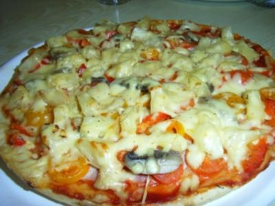 Pizza "Hawaii Deluxe" - Rezept