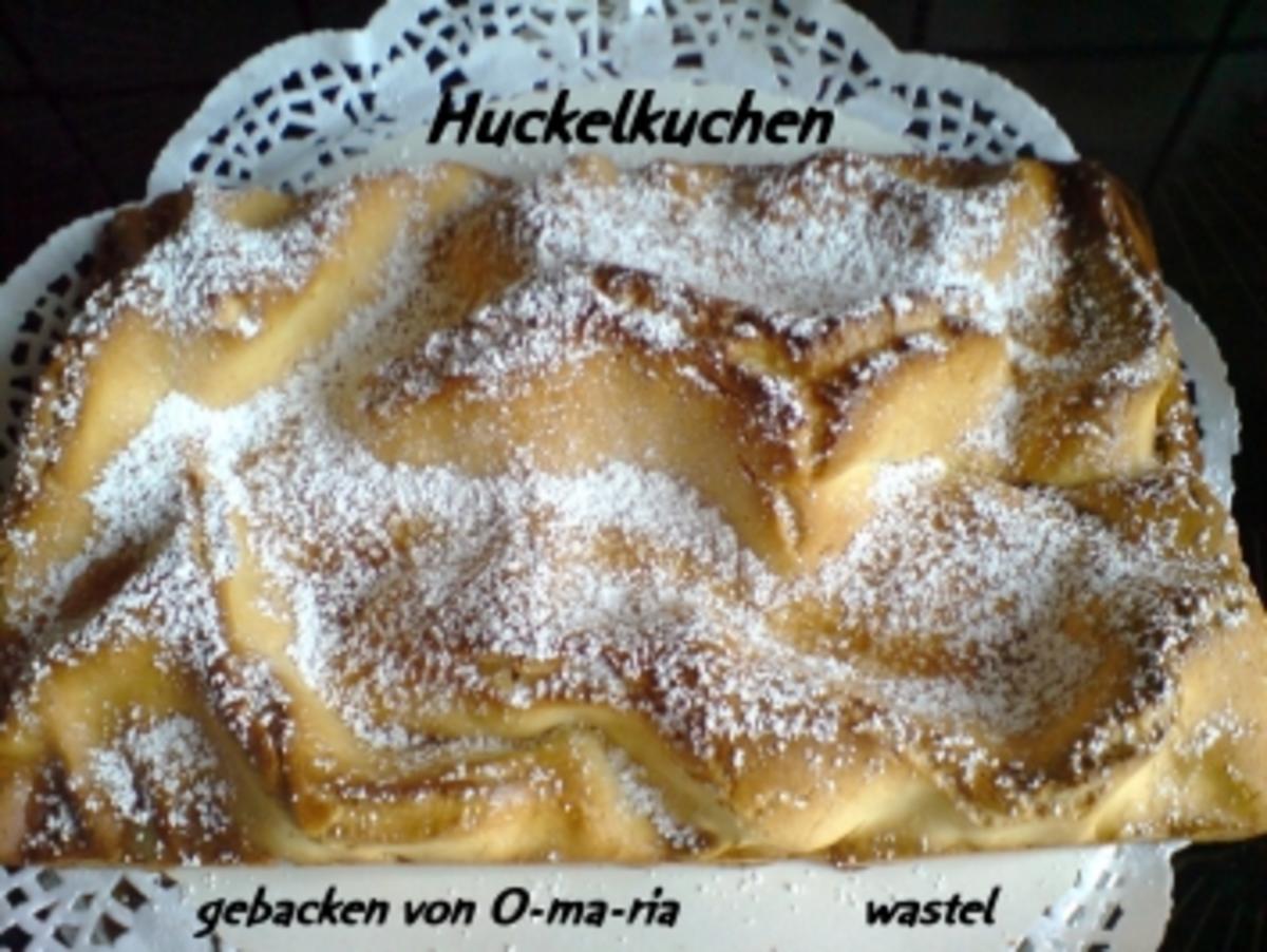 Huckelkuchen bekommt beim backen Huckel - Rezept mit Bild - kochbar.de