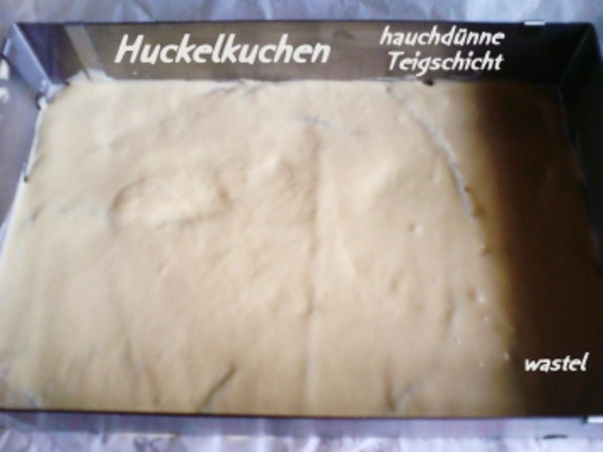 Huckelkuchen bekommt beim backen Huckel - Rezept mit Bild - kochbar.de