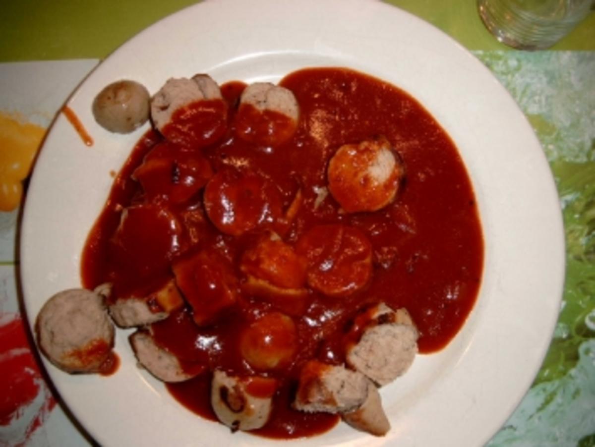 Currywurstsauce eine klassische Paprika-Curry-Sauce zur Wurst - Rezept ...