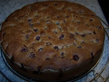 Buttermilch-Kirsch-Kuchen - Rezept