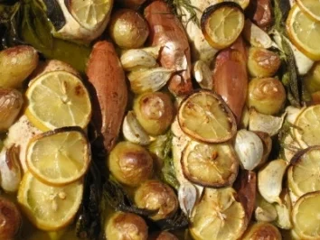 Rezept: Hähnchen mit Knoblauch und Zitrone Hähnchen mit Knoblauch und Zitrone - Rezept