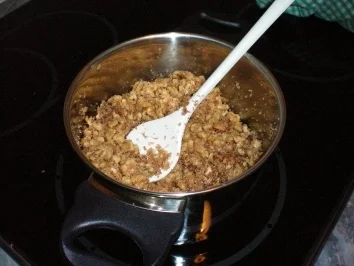 Rezept: Engadiner Nusstorte Engadiner Nusstorte - Rezept