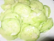 Rezept: Steffi`s Gurkensalat Steffi`s Gurkensalat - Rezept