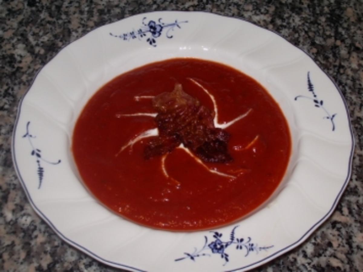 Tomatensuppe mit Speck - Rezept