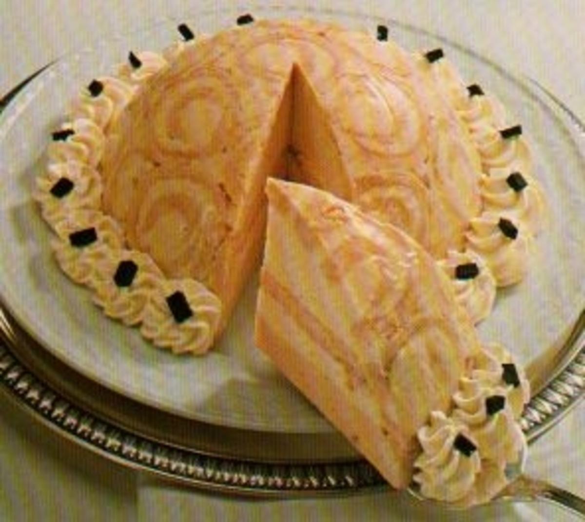 Lachskuppel Torte - Rezept