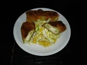 Käseröllchen mit Tomatensoße - Rezept