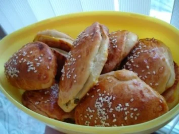 Rezept: POĞACA-Türkische Teigtaschen POĞACA-Türkische Teigtaschen - Rezept