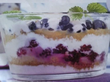 Rezept: Cremige Beeren-Lasagne Cremige Beeren-Lasagne - Rezept