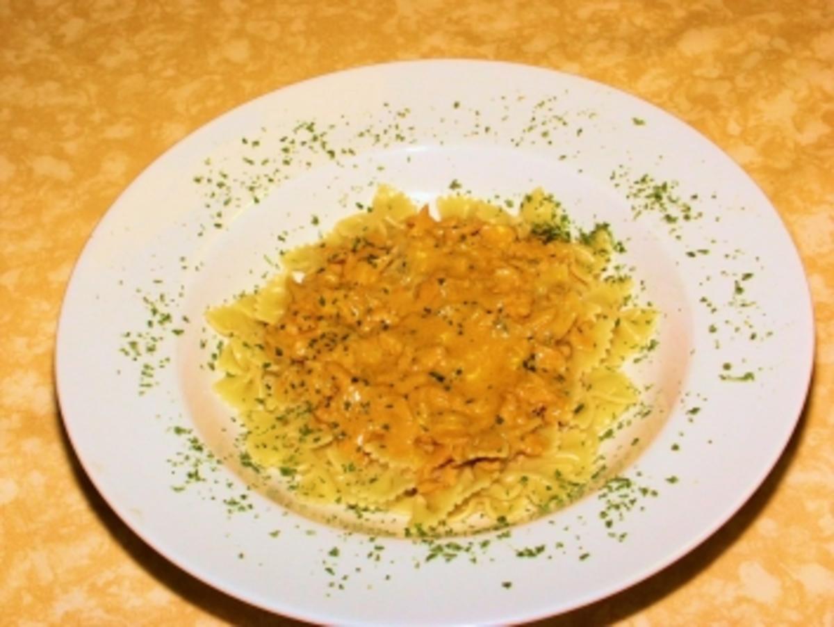 Lachs-Käse-Sahne mit Pasta - Rezept