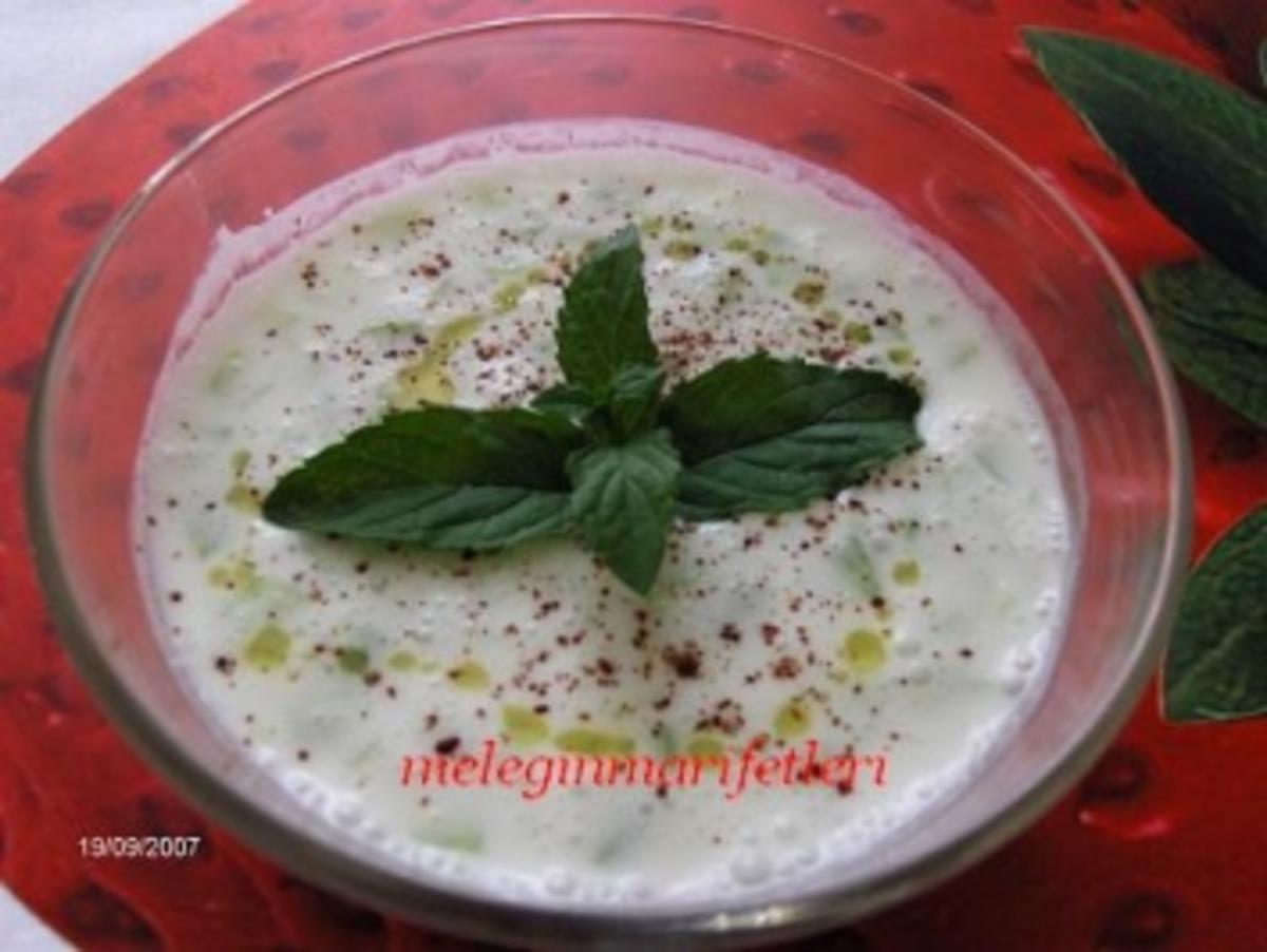 Cacik (Türkischer Tzaziki) - Rezept