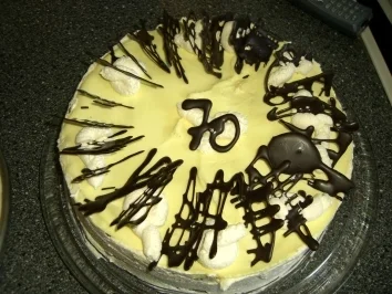 Rezept: Torte : Pikkolo-Torte Torte : Pikkolo-Torte - Rezept