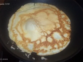 Gratinierte Pfannkuchen mit Gemüsefüllung - Rezept - Bild Nr. 2