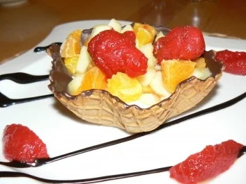 Rezept: Ab ins Körbchen - wenn sich Obstsalat und Mascarpone treffen Bild Nr. 6 Ab ins Körbchen - wenn sich Obstsalat und Mascarpone treffen - Rezept - Bild Nr. 6