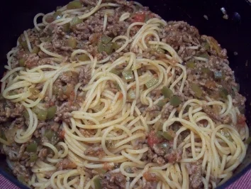 Spaghetti a la Bolognese - Rezept