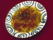 Rindsuppe mit Nudeln und Schnittlauch (Christine Schuberth) - Rezept