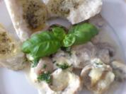 Champignons in Käse-Weißweinsoße - Rezept