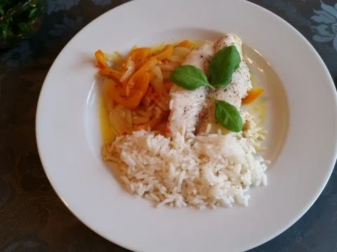 Rezept: Fisch in Weißweinsauce Fisch in Weißweinsauce - Rezept