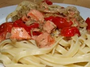 Rezept: Tagliatelle mit Lachs Tagliatelle mit Lachs - Rezept