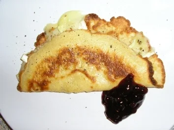 Rezept: Camembert-Pfannkuchen Camembert-Pfannkuchen - Rezept