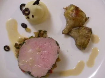 Kalbsfilet im Kräutermantel dazu Kartoffelmousseline u. Olivenkrokant - Rezept